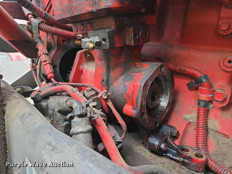 image for item YA0153 2019 Kenworth T680 semi truck