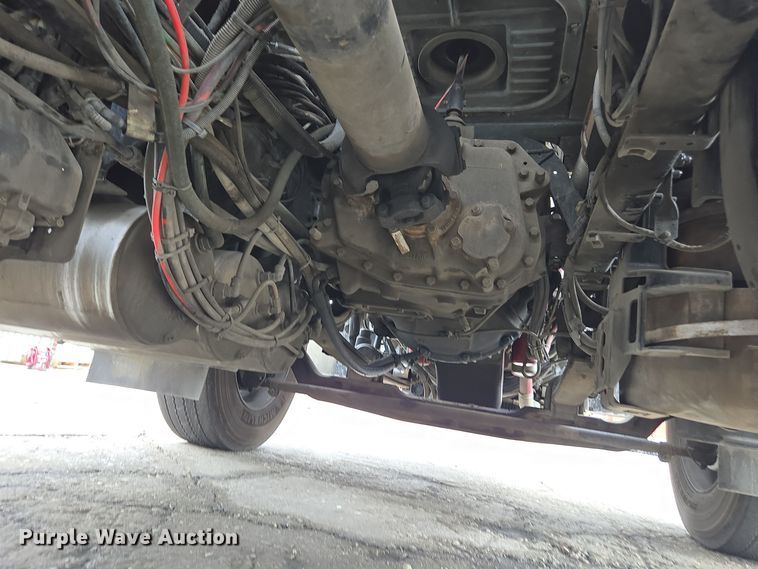 image for item YA0294 2011 Mack CXU613 semi truck