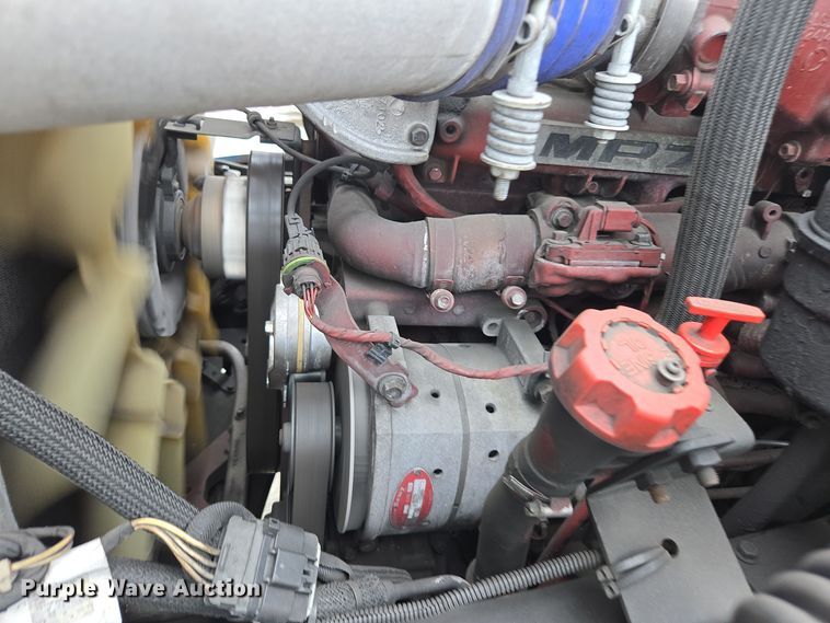 image for item YA0297 2019 Mack Anthem AN42T semi truck