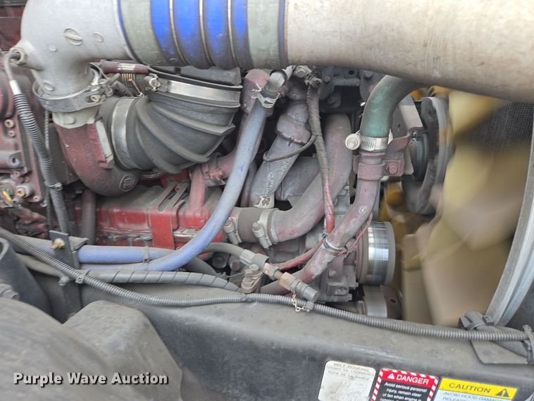 image for item YA0297 2019 Mack Anthem AN42T semi truck