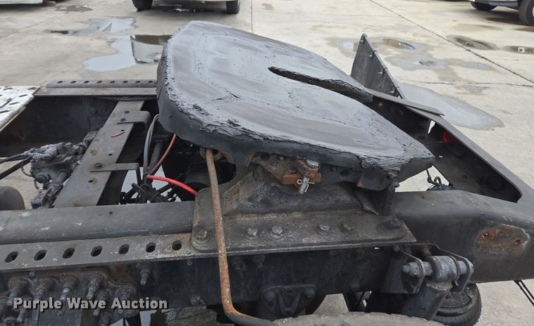 image for item YA0298 2019 Mack Anthem AN42T semi truck