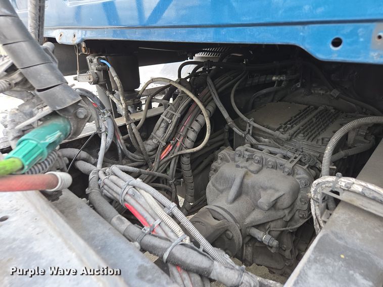 image for item YA0298 2019 Mack Anthem AN42T semi truck