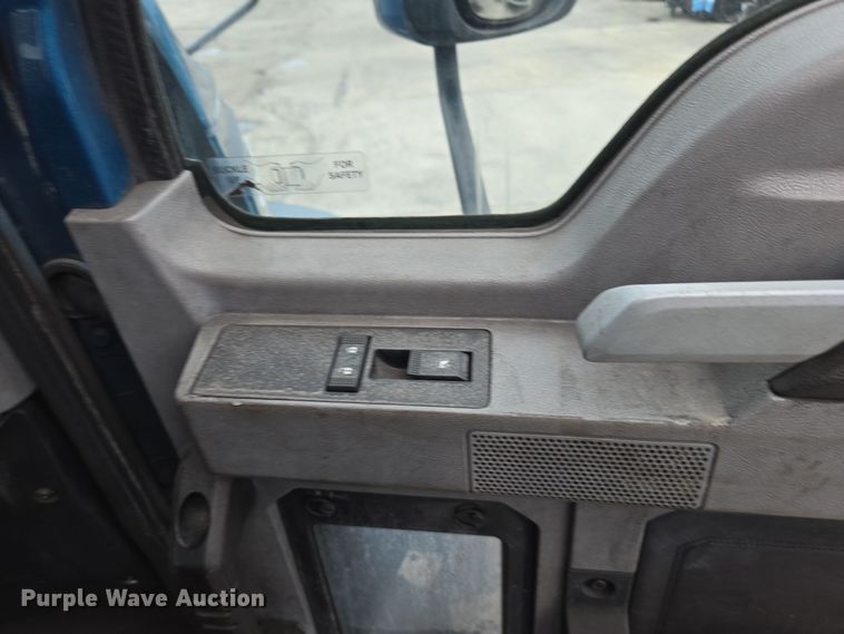 image for item YA0298 2019 Mack Anthem AN42T semi truck