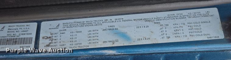 image for item YA0298 2019 Mack Anthem AN42T semi truck