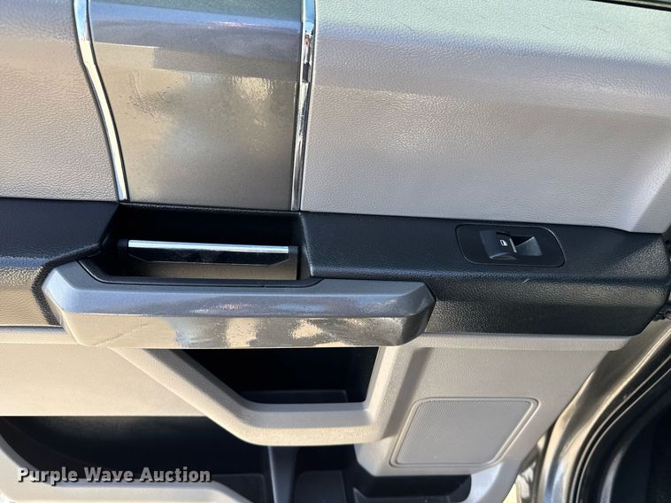 image for item DE2127 2018 Ford F150 SuperCrew pickup truck