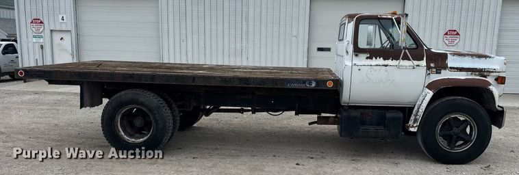 image for item DH9564 1985 GMC C7000 dump flatbed truck
