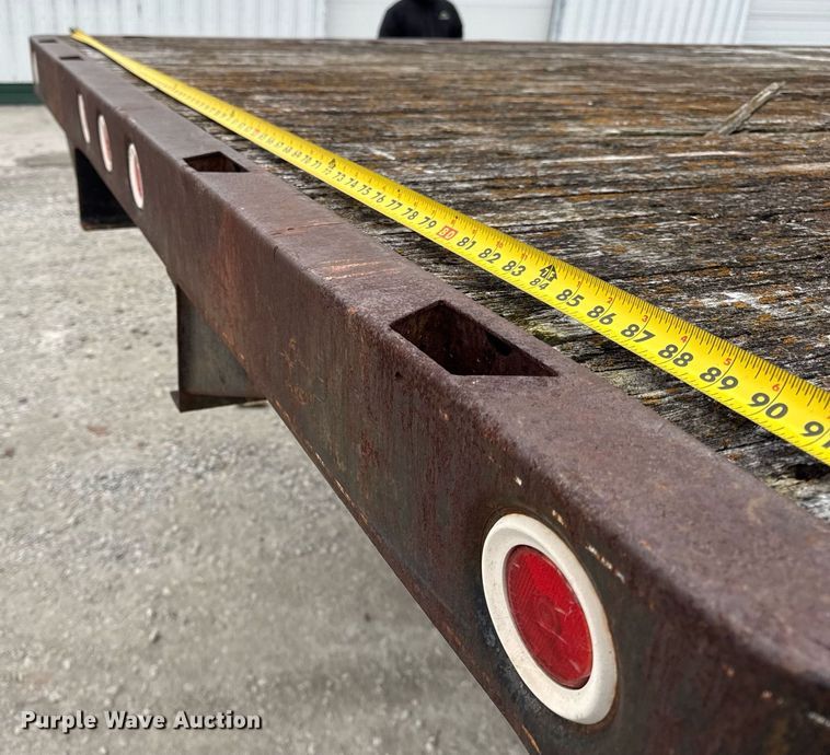 image for item DH9564 1985 GMC C7000 dump flatbed truck