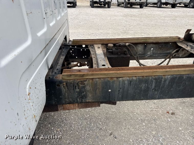 image for item DH9564 1985 GMC C7000 dump flatbed truck