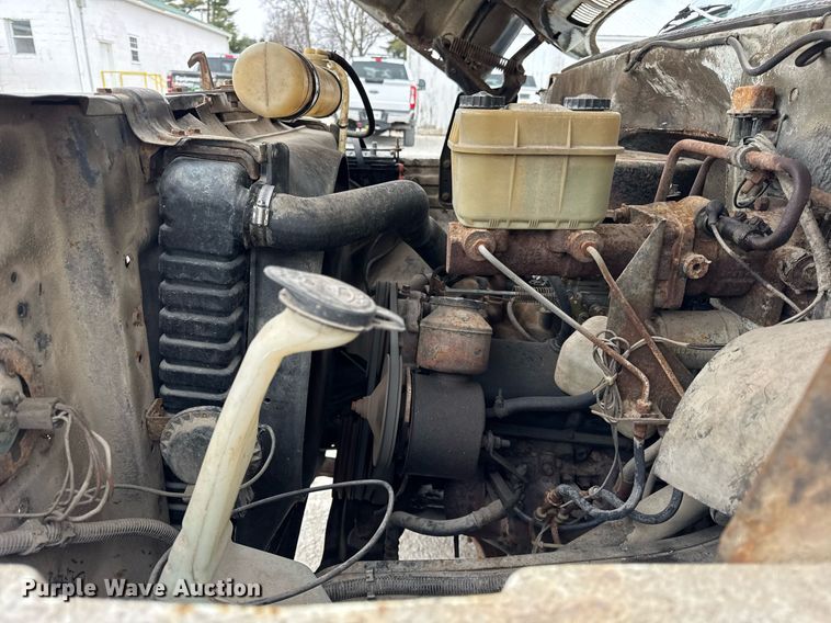 image for item DH9564 1985 GMC C7000 dump flatbed truck