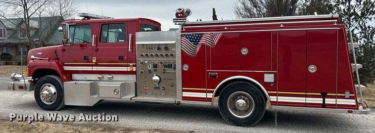 image for item DH9855 1995 Ford LS9000 pumper fire truck