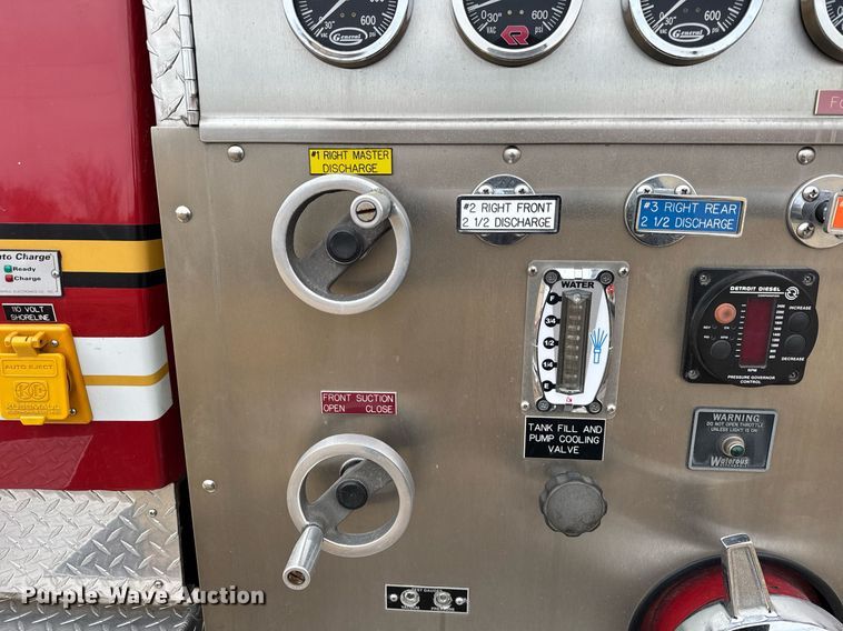 image for item DH9855 1995 Ford LS9000 pumper fire truck