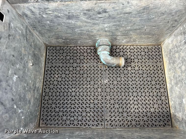 image for item DH9855 1995 Ford LS9000 pumper fire truck