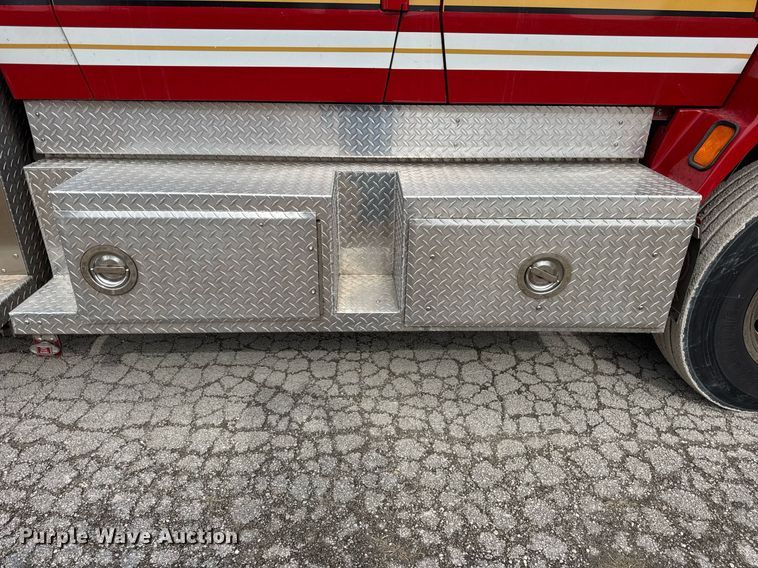 image for item DH9855 1995 Ford LS9000 pumper fire truck