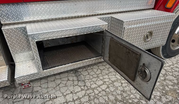 image for item DH9855 1995 Ford LS9000 pumper fire truck