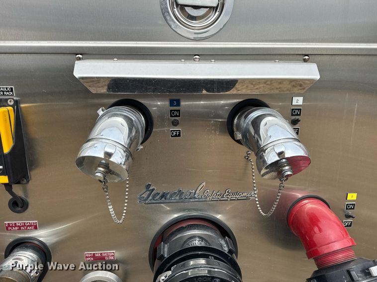 image for item DH9855 1995 Ford LS9000 pumper fire truck