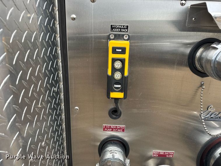 image for item DH9855 1995 Ford LS9000 pumper fire truck