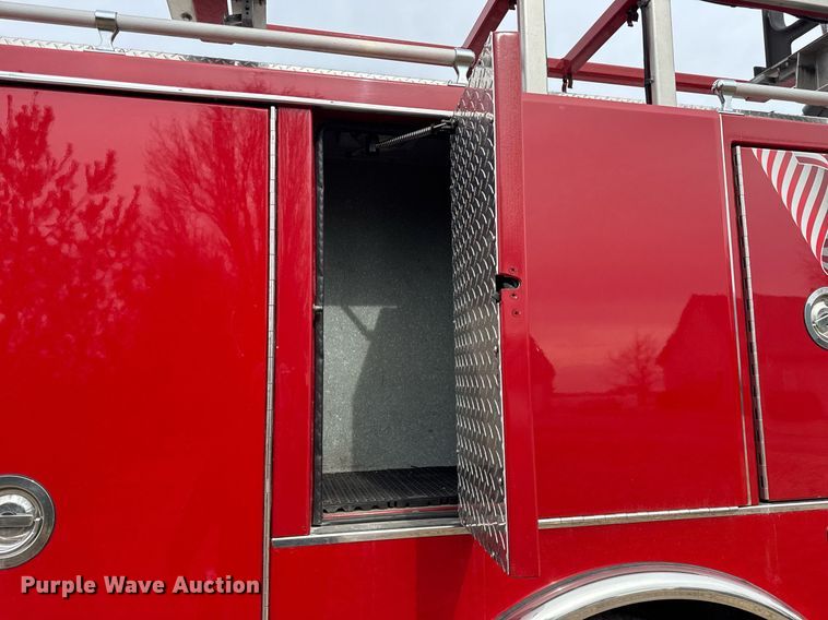 image for item DH9855 1995 Ford LS9000 pumper fire truck