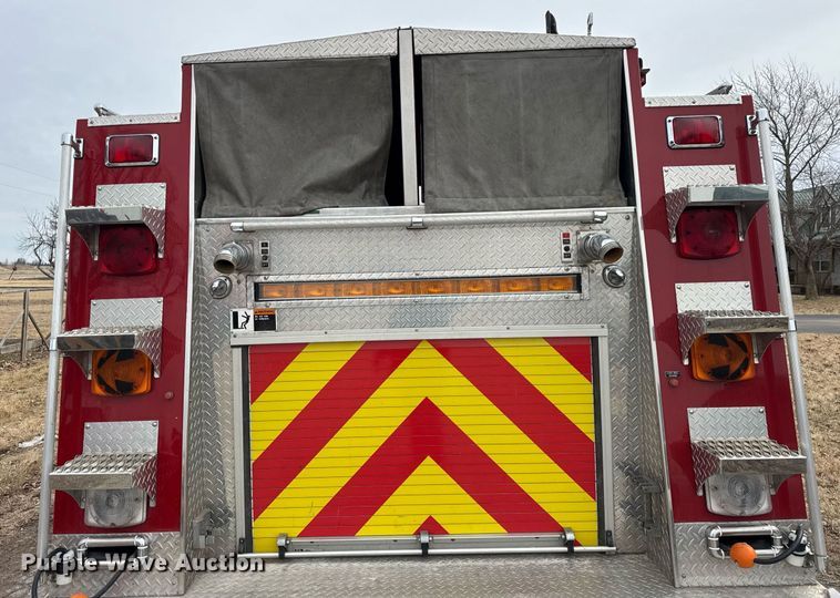 image for item DH9855 1995 Ford LS9000 pumper fire truck