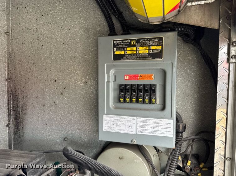 image for item DH9855 1995 Ford LS9000 pumper fire truck