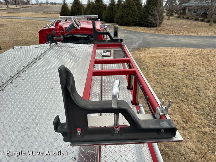 image for item DH9855 1995 Ford LS9000 pumper fire truck