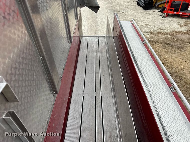 image for item DH9855 1995 Ford LS9000 pumper fire truck