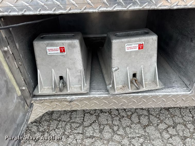 image for item DH9855 1995 Ford LS9000 pumper fire truck