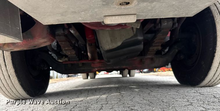 image for item DH9855 1995 Ford LS9000 pumper fire truck