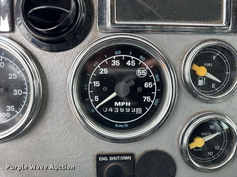 image for item DH9855 1995 Ford LS9000 pumper fire truck