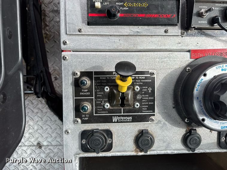 image for item DH9855 1995 Ford LS9000 pumper fire truck