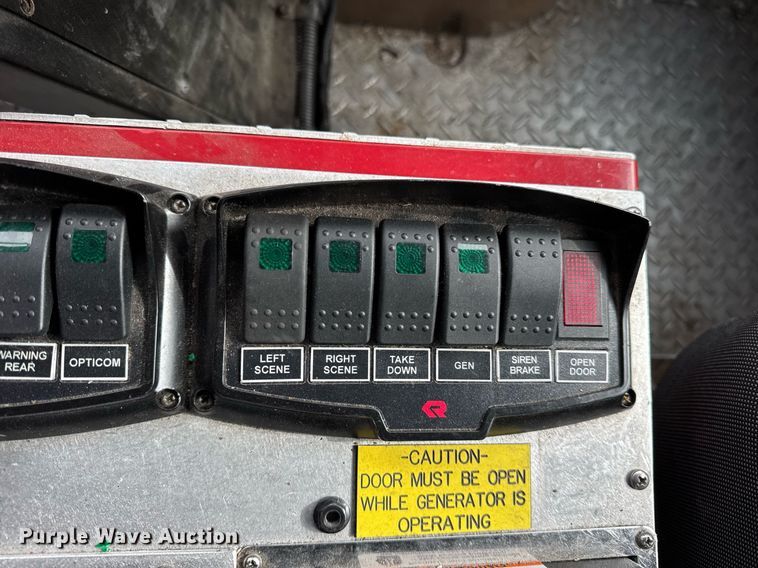 image for item DH9855 1995 Ford LS9000 pumper fire truck