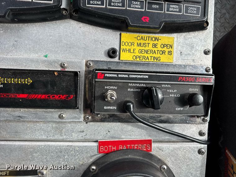 image for item DH9855 1995 Ford LS9000 pumper fire truck