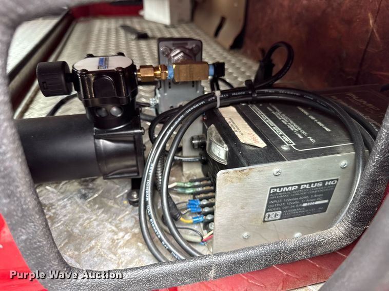 image for item DH9855 1995 Ford LS9000 pumper fire truck