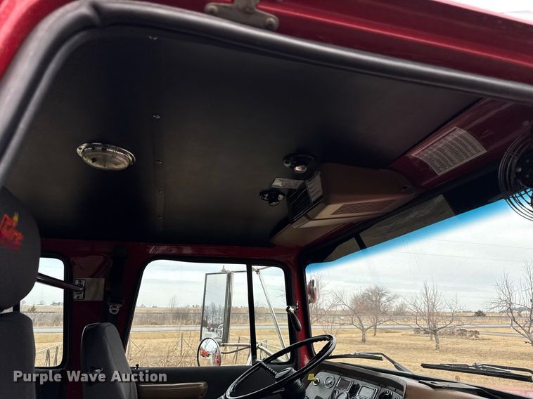 image for item DH9855 1995 Ford LS9000 pumper fire truck