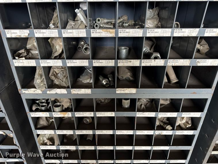 image for item DH9858 Hydraulic fittings 