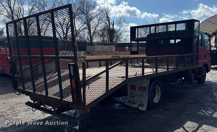 image for item DH9864 2008 Isuzu NPR HD Crew Cab flatbed truck