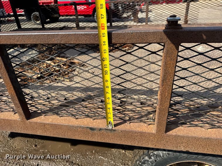 image for item DH9864 2008 Isuzu NPR HD Crew Cab flatbed truck