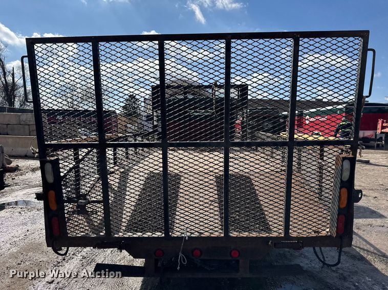 image for item DH9864 2008 Isuzu NPR HD Crew Cab flatbed truck