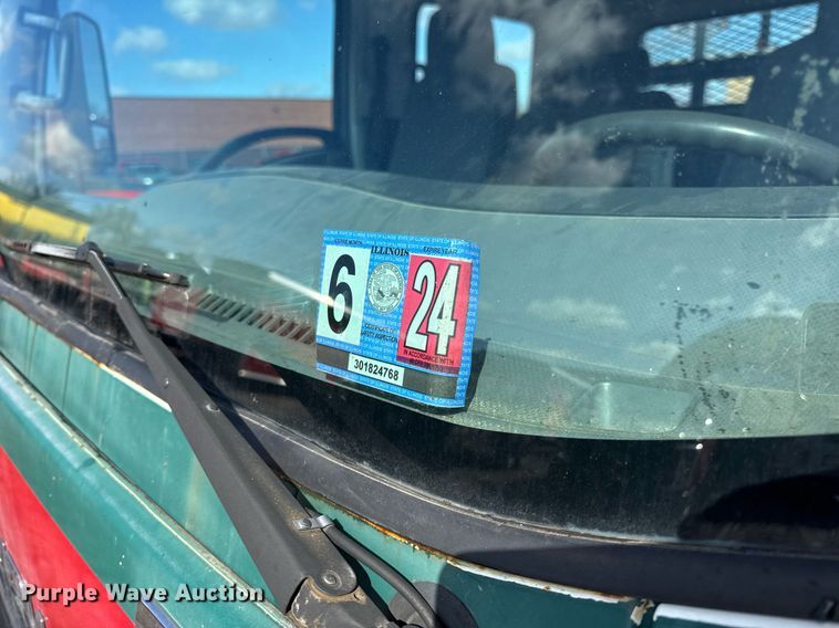 image for item DH9864 2008 Isuzu NPR HD Crew Cab flatbed truck