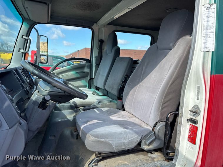 image for item DH9864 2008 Isuzu NPR HD Crew Cab flatbed truck