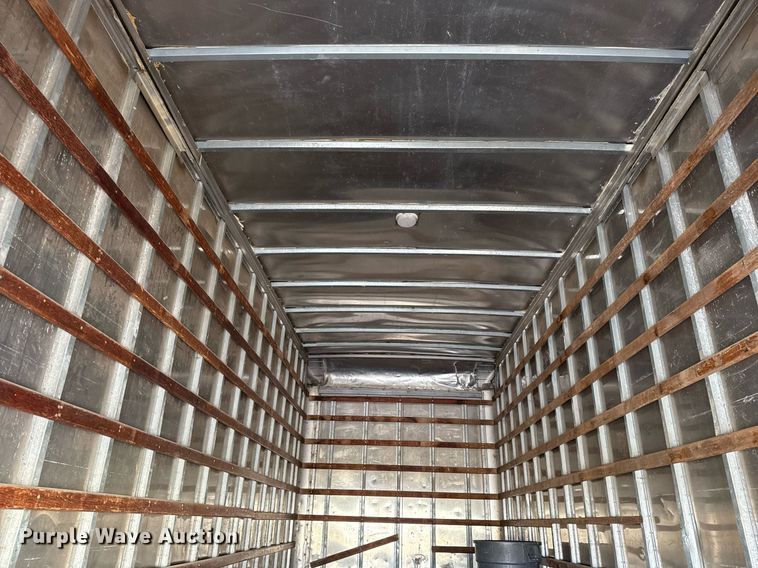 image for item DM5575 2004 GMC WT5500 box truck