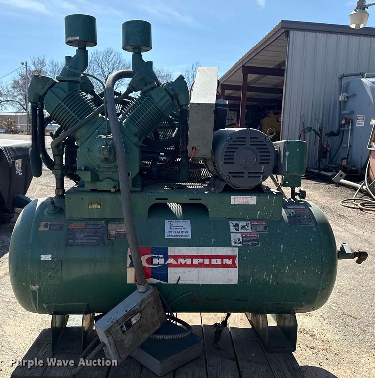 image for item DM5576 1997 Champion air compressor