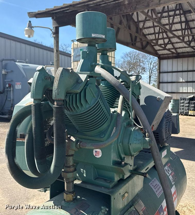 image for item DM5576 1997 Champion air compressor