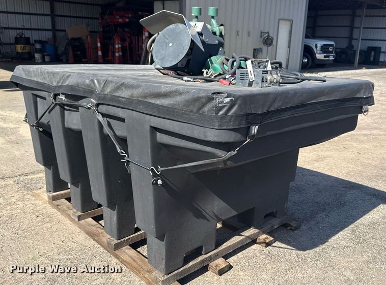 image for item DM5577 Buyers Salt Dogg spreader