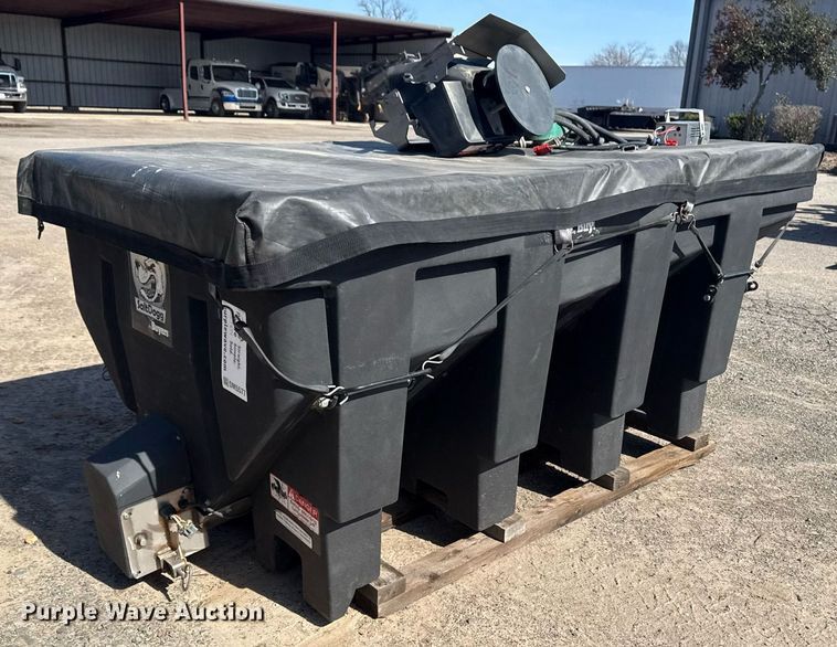 image for item DM5577 Buyers Salt Dogg spreader