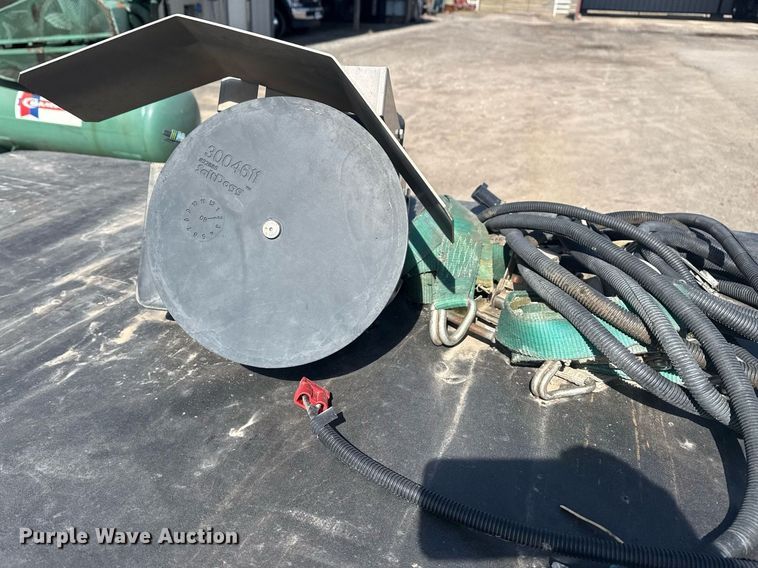 image for item DM5577 Buyers Salt Dogg spreader