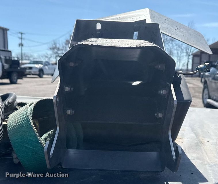 image for item DM5577 Buyers Salt Dogg spreader