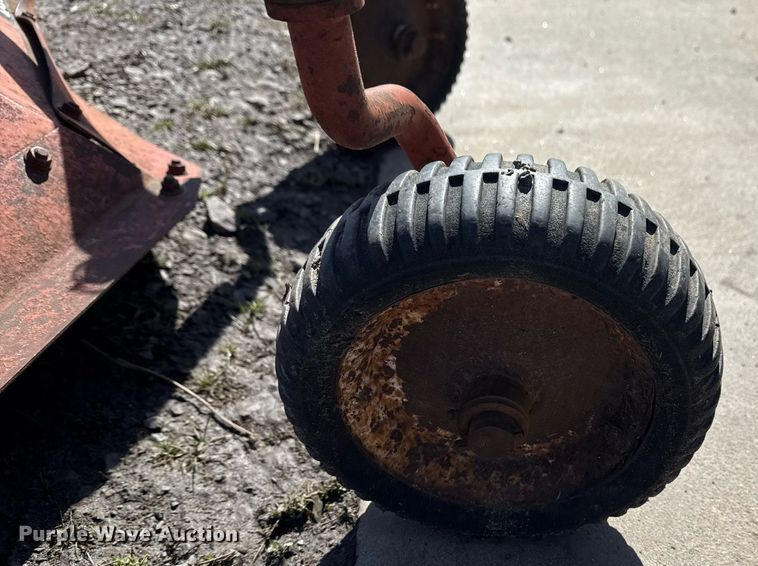 image for item DM5580 BMB E-60 rotary mower