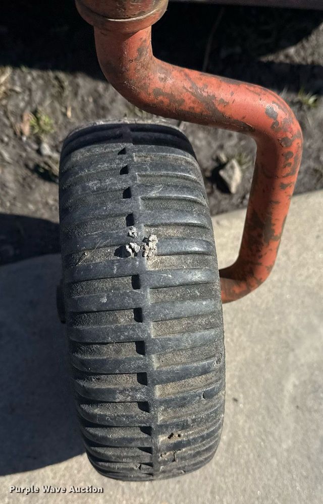 image for item DM5580 BMB E-60 rotary mower