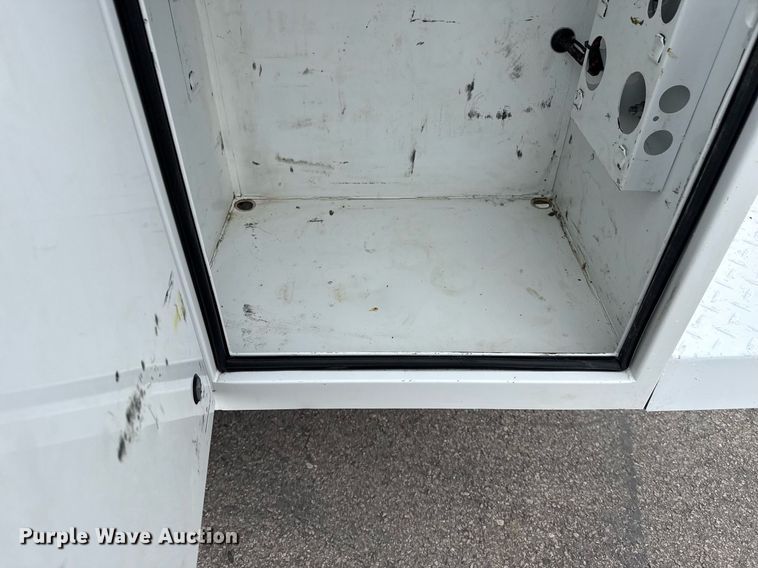 image for item DM5589 2019 Ford F450 Super Duty Crew Cab utility / service truck