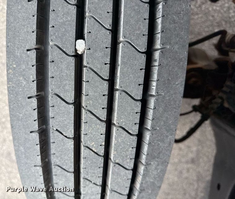 image for item DM5589 2019 Ford F450 Super Duty Crew Cab utility / service truck